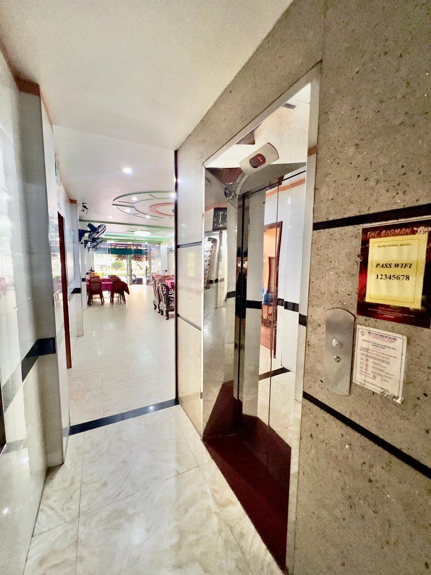 Manh Vuong Hotel Catba Dong Khe Sau Exteriör bild
