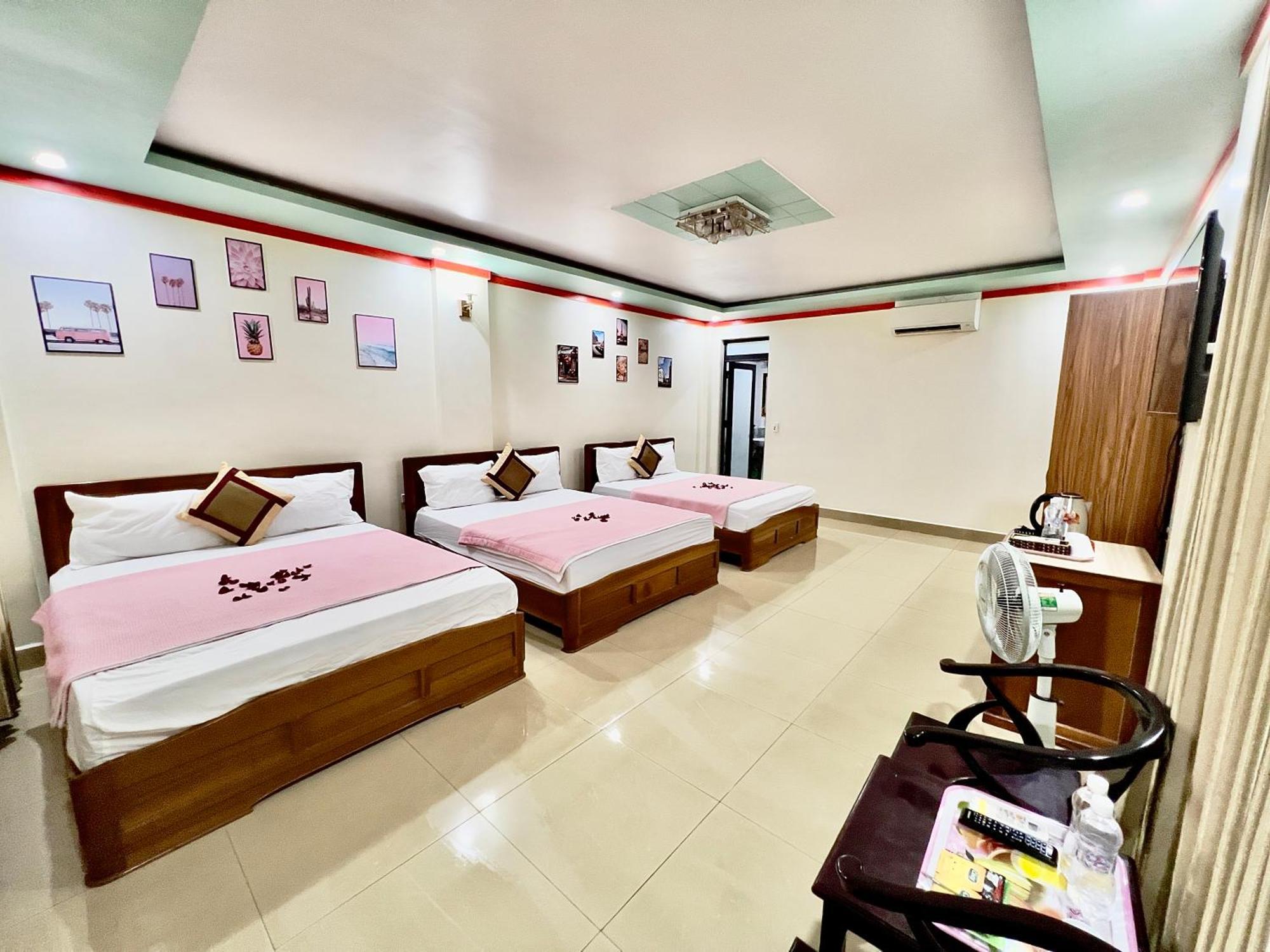 Manh Vuong Hotel Catba Dong Khe Sau Exteriör bild