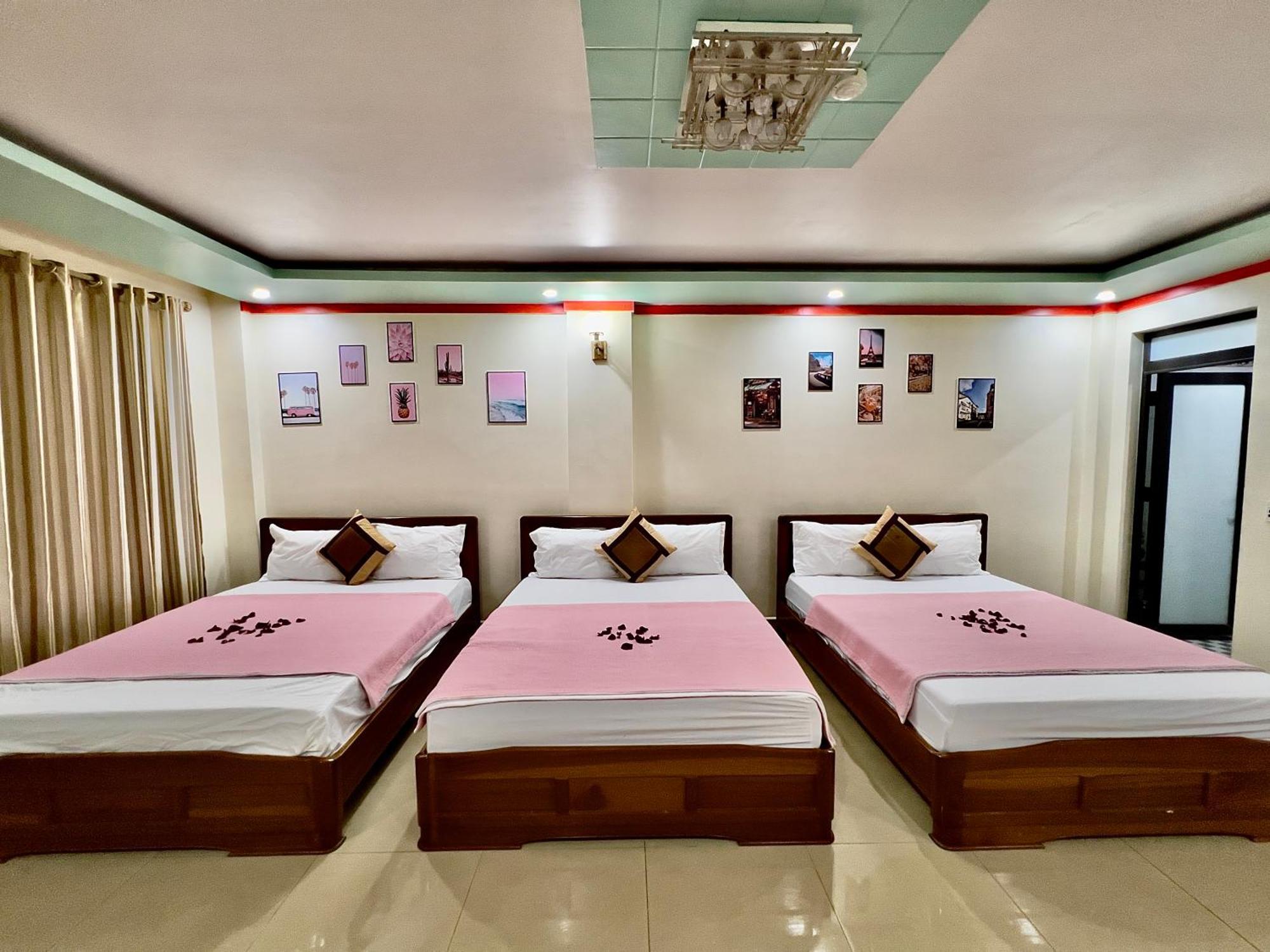 Manh Vuong Hotel Catba Dong Khe Sau Exteriör bild